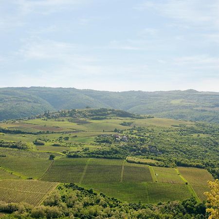 Villa Мотовун Екстер'єр фото